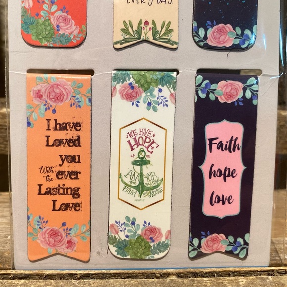 Religious Magnetic Bookmarks S/6, Faith Hope Love Bookmark Love Is My Anchor - Picture 6 of 8